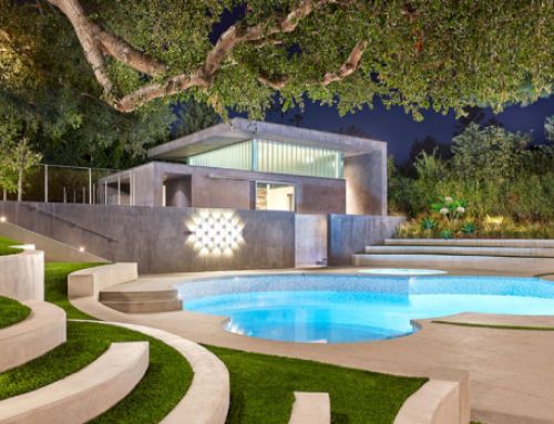 What Are the Pros and Cons of Pool Landscaping?